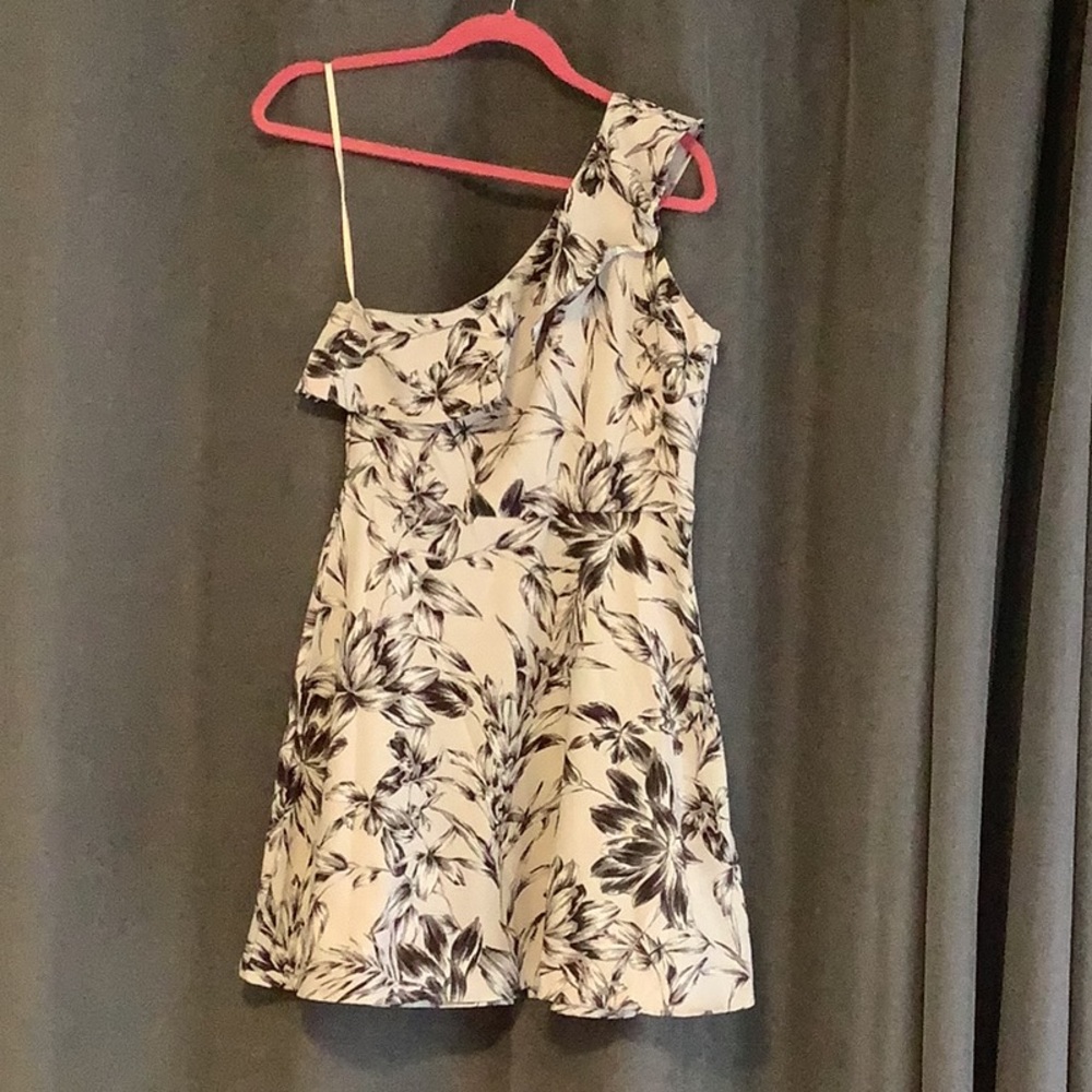 💥 Banana Republic one shoulder gray floral dress sz 2